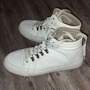 Sean John white hi top sneakers Sz 10.5